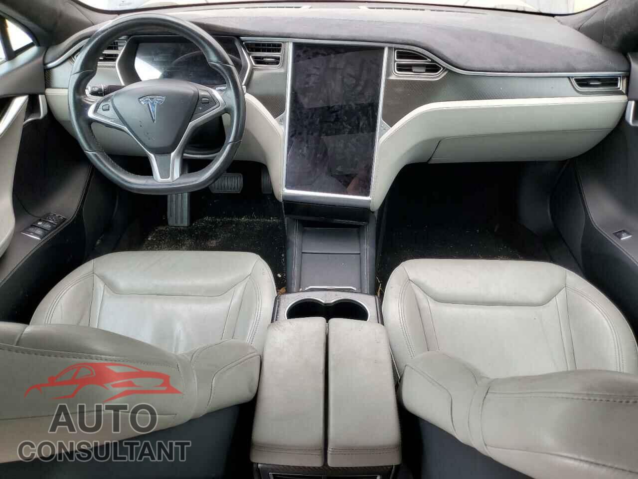 TESLA MODEL S 2015 - 5YJSA1E27FF114383