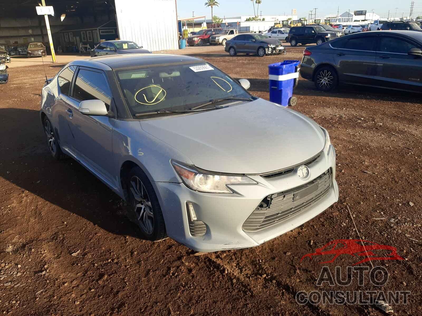 TOYOTA SCION 2016 - JTKJF5C72GJ016836