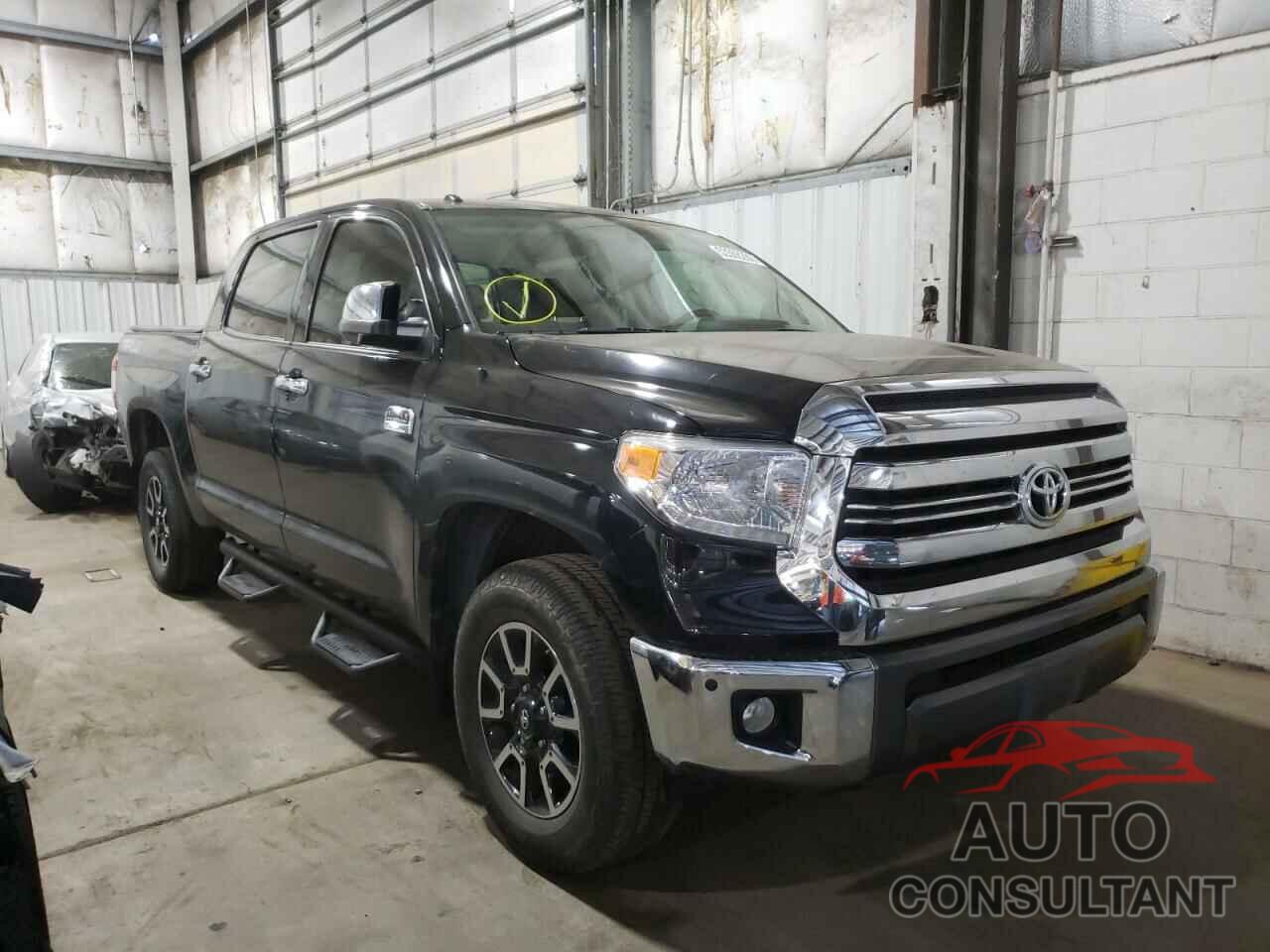 TOYOTA TUNDRA 2017 - 5TFAY5F17HX596723