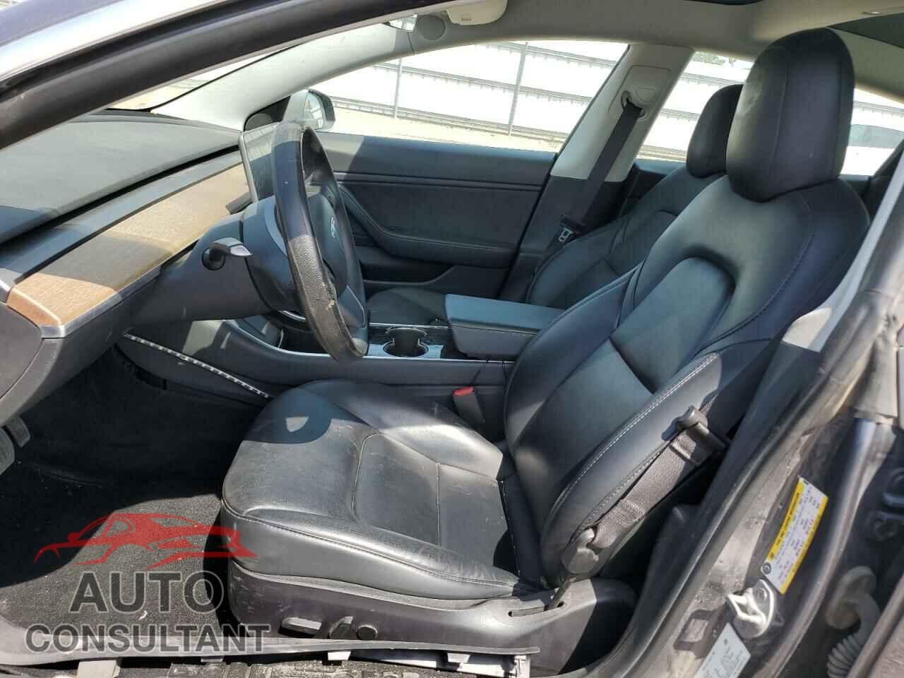 TESLA MODEL 3 2020 - 5YJ3E1EB8LF800808