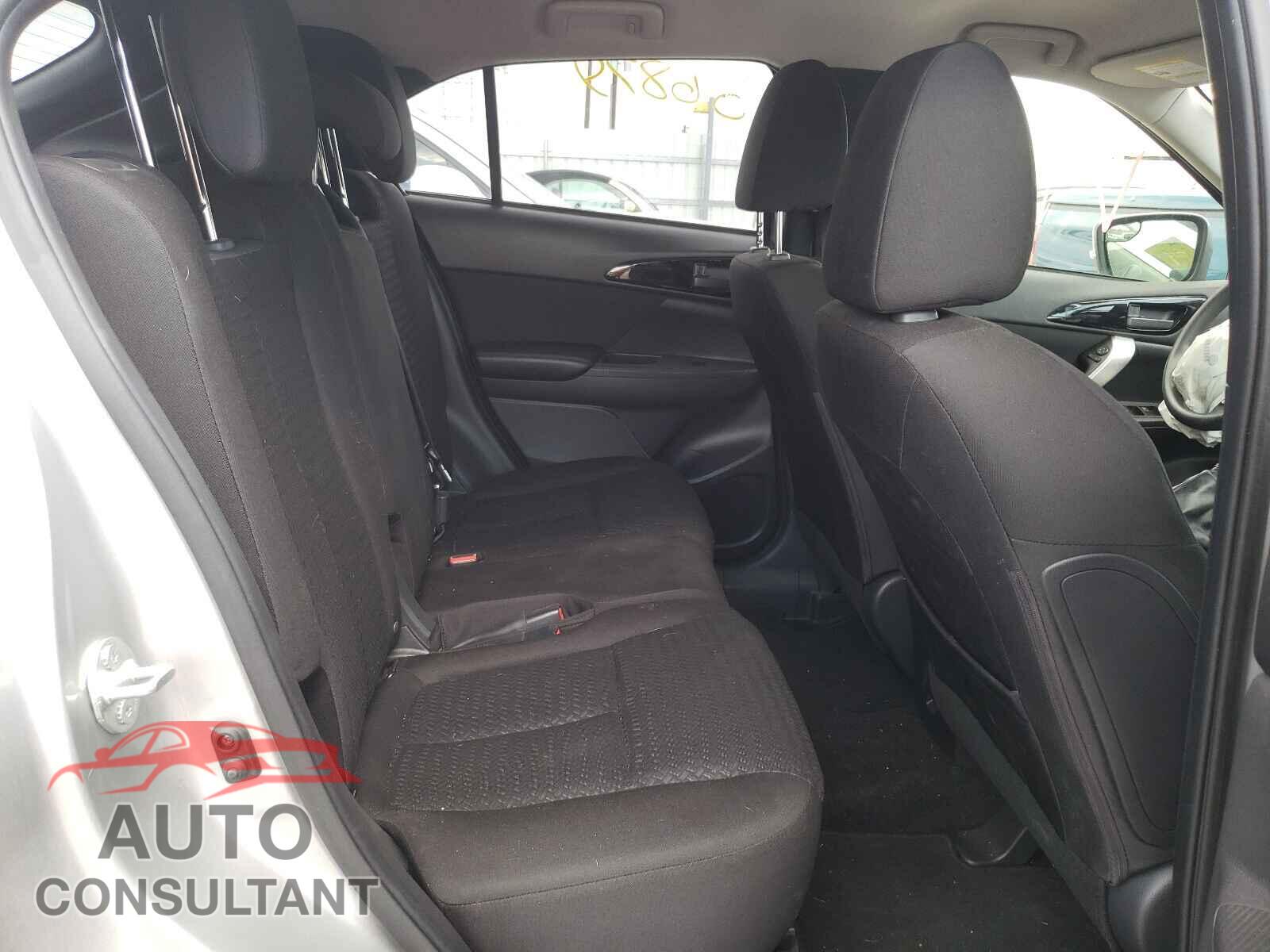 MITSUBISHI ECLIPSE 2019 - JA4AT3AA3KZ033104