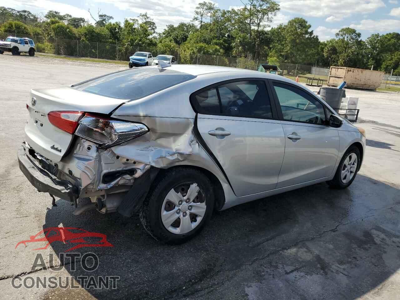 KIA FORTE 2015 - KNAFX4A67F5263045