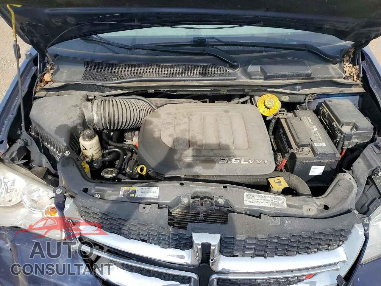 DODGE CARAVAN 2015 - 2C4RDGBGXFR557639