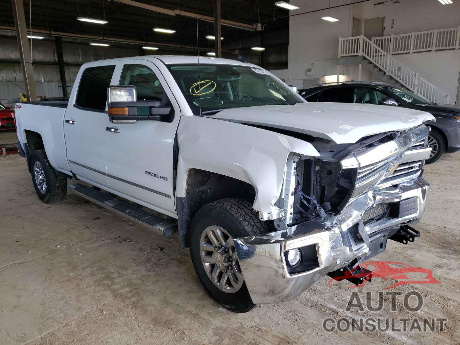 CHEVROLET SILVERADO 2018 - 1GC1KWEG5JF100388