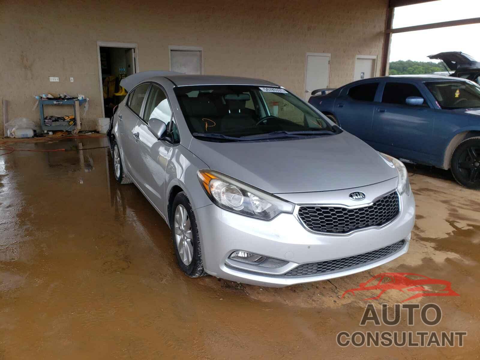 KIA FORTE 2016 - KNAFX4A63G5444290