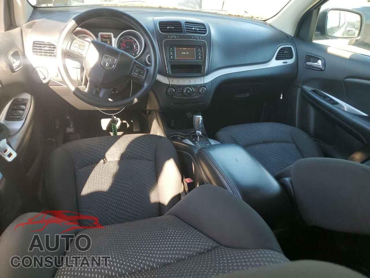 DODGE JOURNEY 2017 - 3C4PDCBG7HT576102