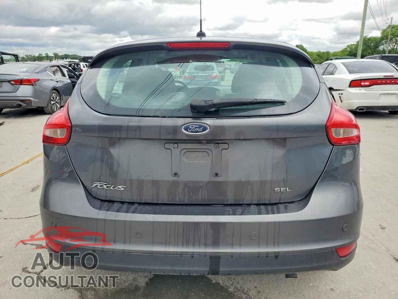 FORD FOCUS 2017 - 1FADP3M2XHL347751