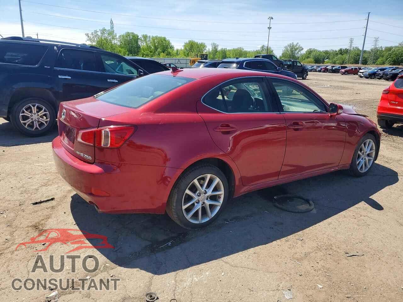 LEXUS IS 2011 - JTHCF5C24B5045453