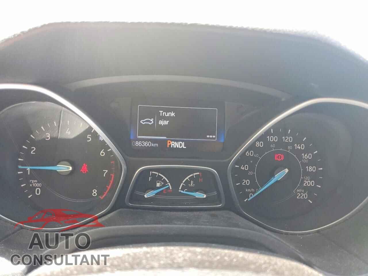 FORD FOCUS 2015 - 1FADP3F27FL332182