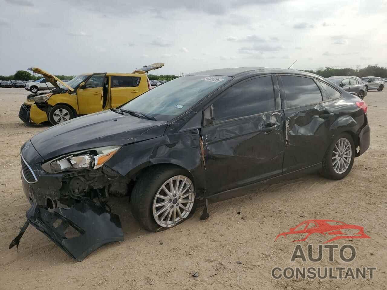 FORD FOCUS 2017 - 1FADP3F25HL210245