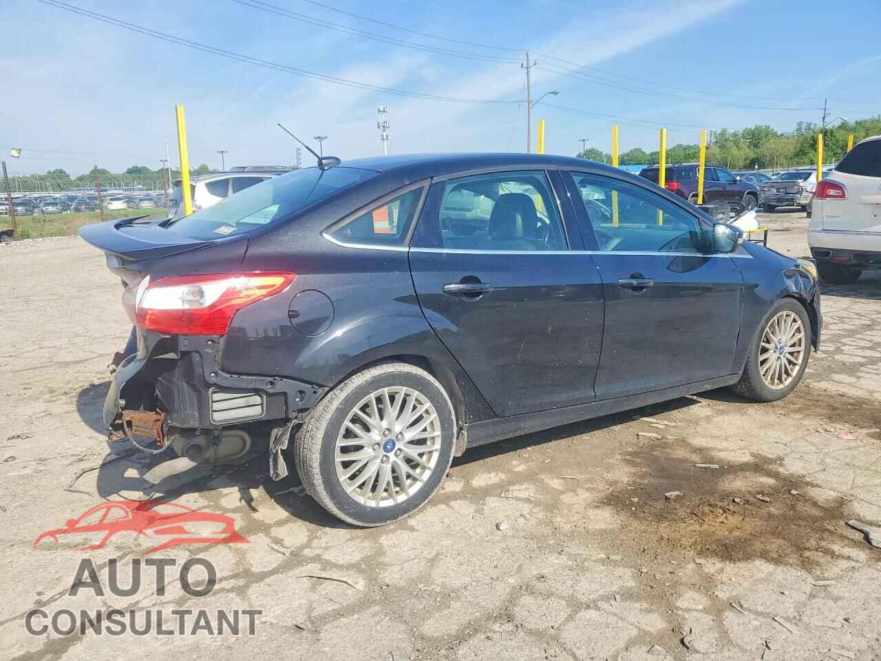 FORD FOCUS 2013 - 1FADP3J26DL276207