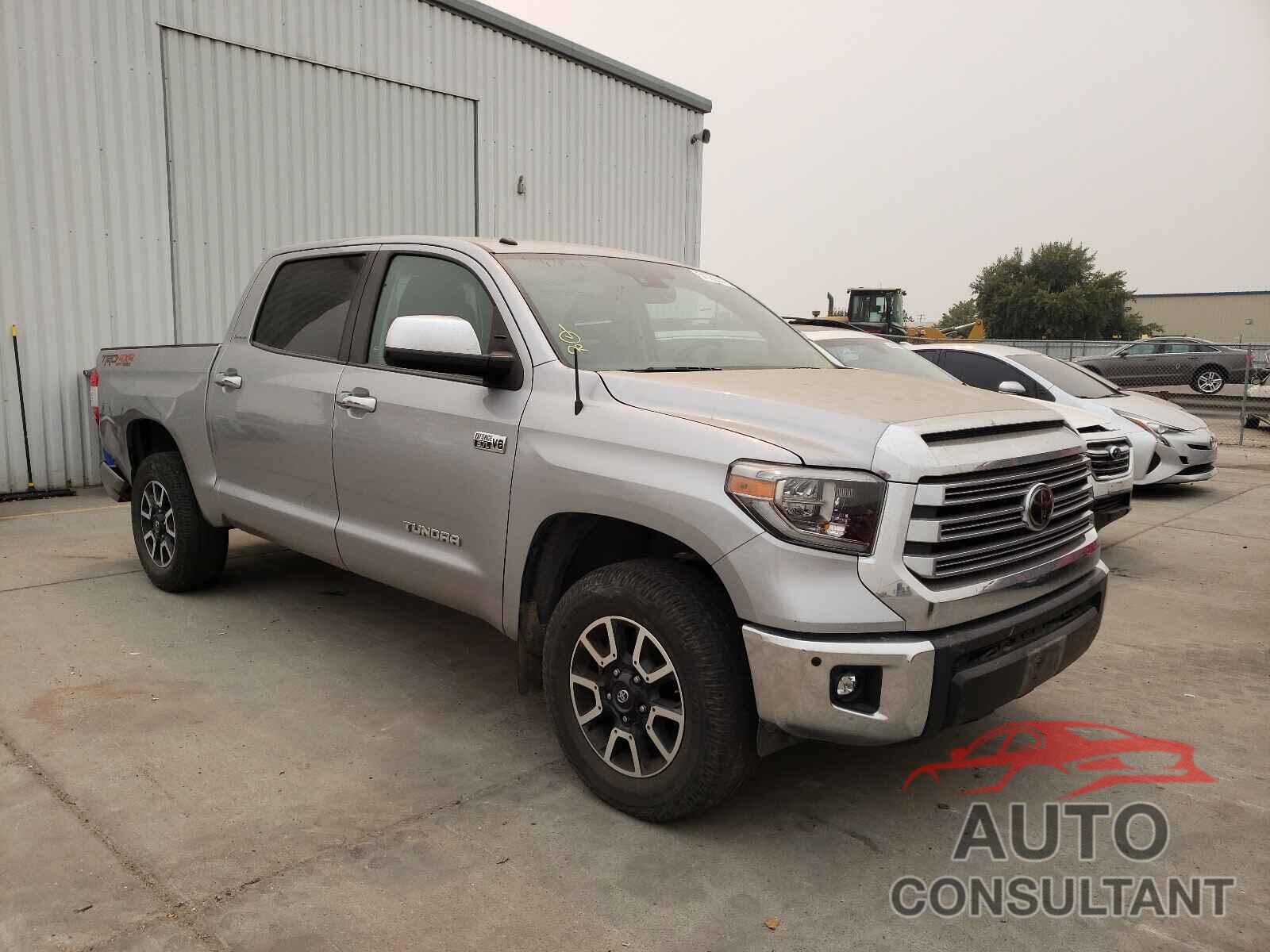 TOYOTA TUNDRA 2018 - 5TFHY5F13JX743530