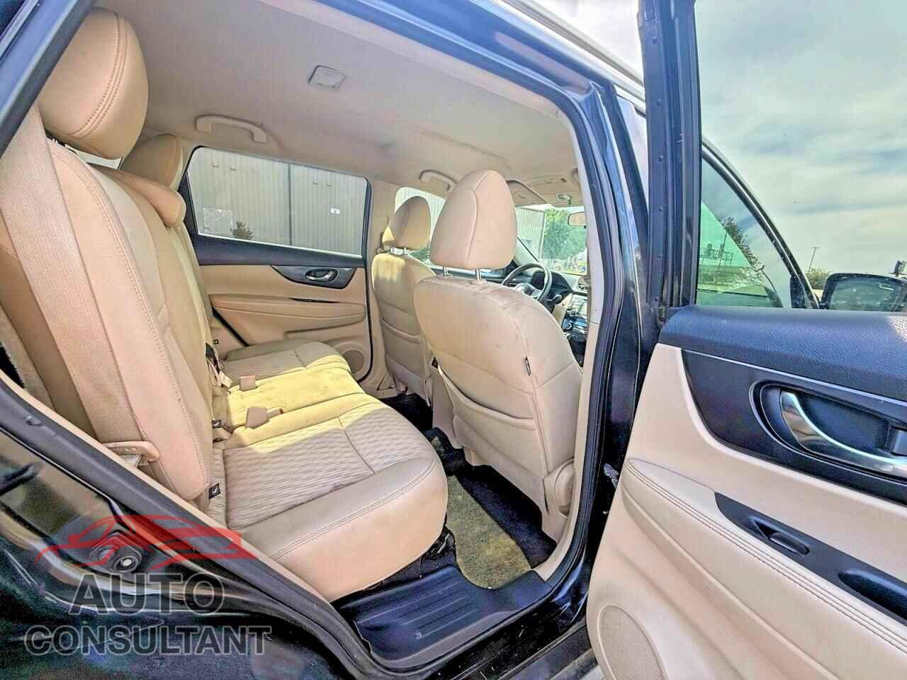 NISSAN ROGUE 2017 - 5N1AT2MV8HC817543