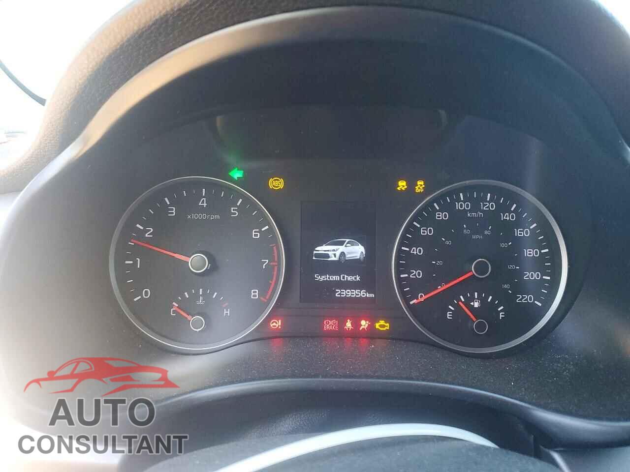 KIA RIO 2018 - 3KPA34AB7JE076830