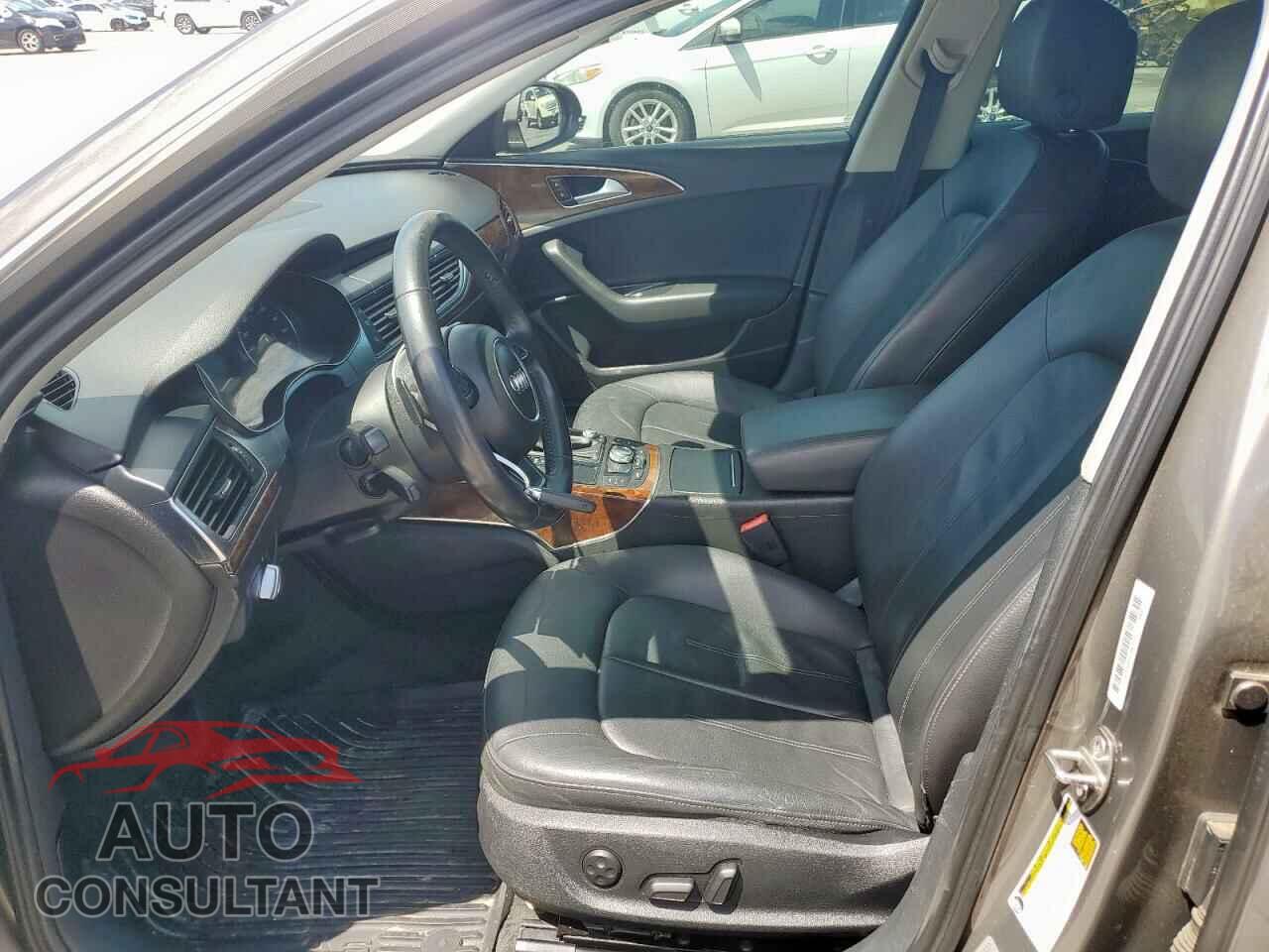 AUDI A6 2012 - WAUDFAFC5CN045169