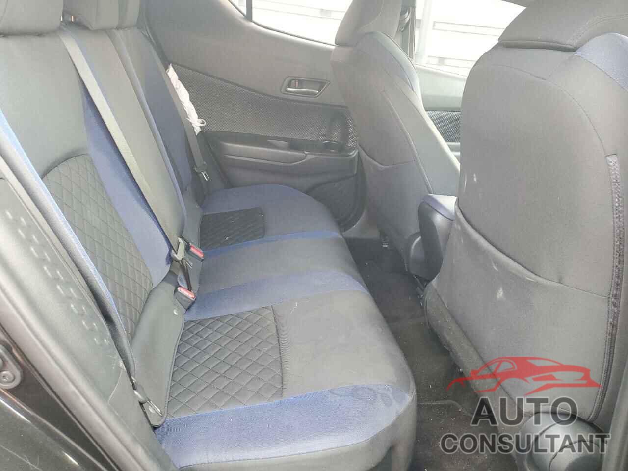 TOYOTA C-HR 2021 - NMTKHMBX0MR136570