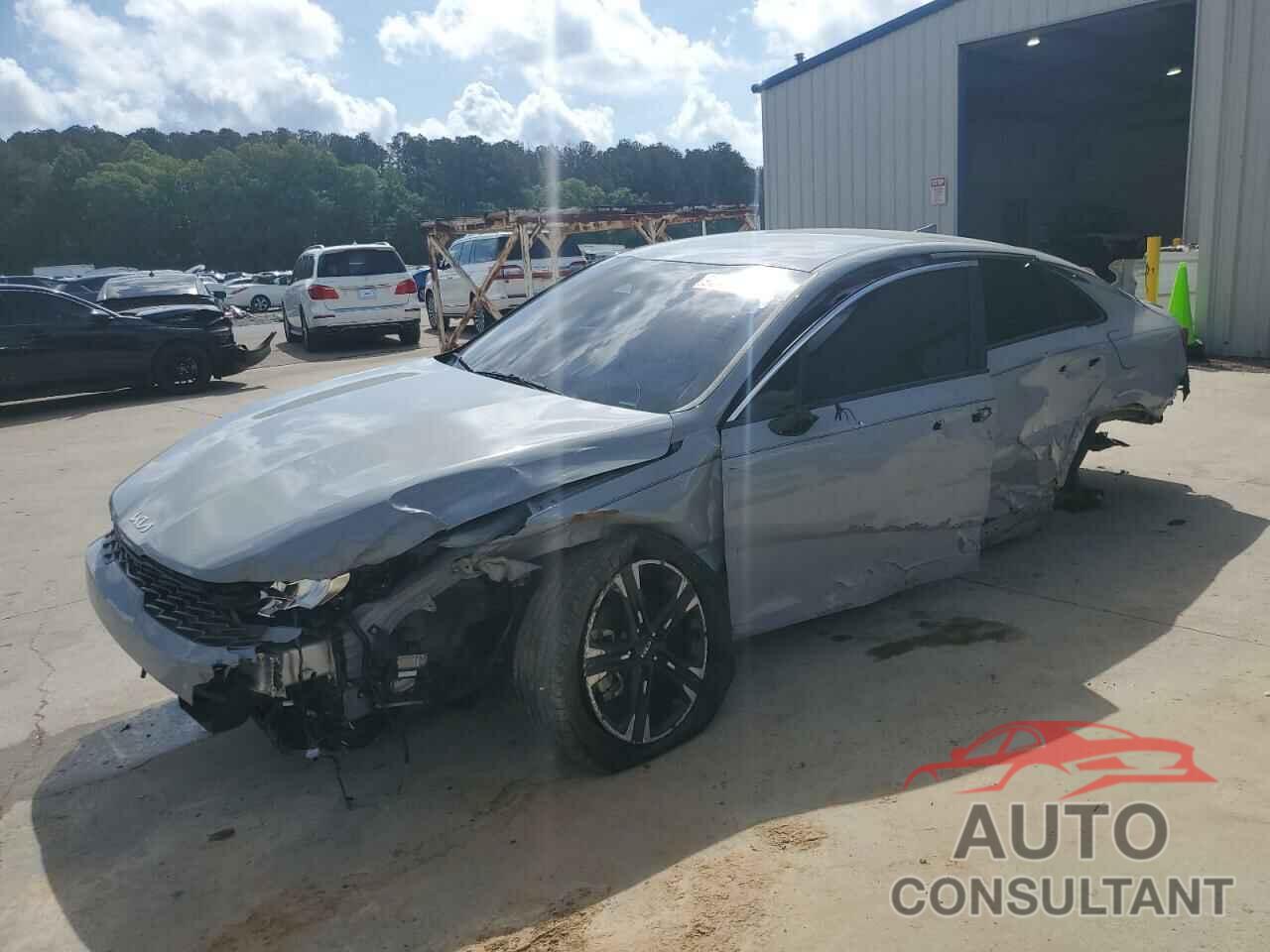 KIA K5 2023 - 5XXG64J24PG192262
