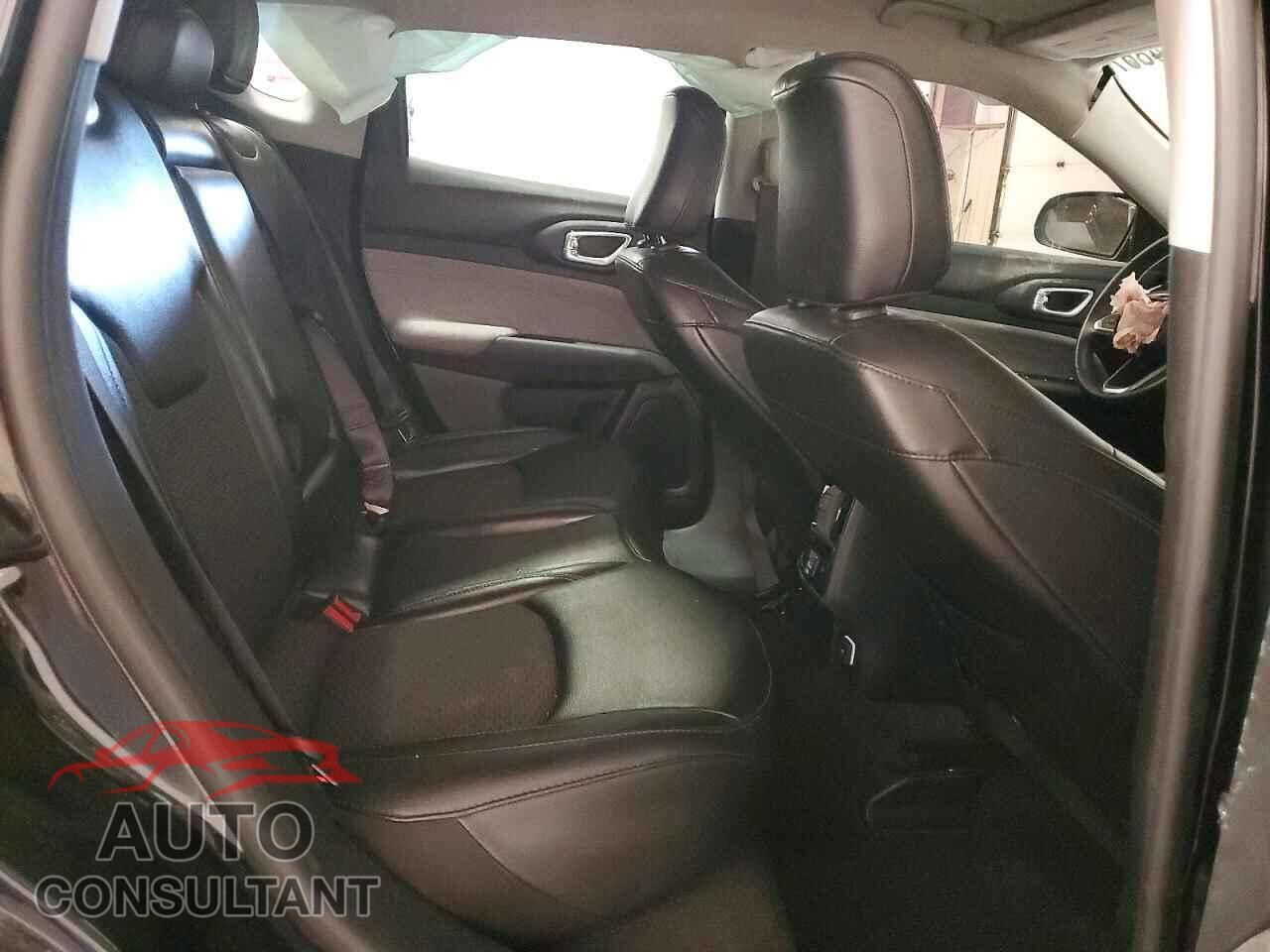 JEEP COMPASS 2022 - 3C4NJDBB8NT206766