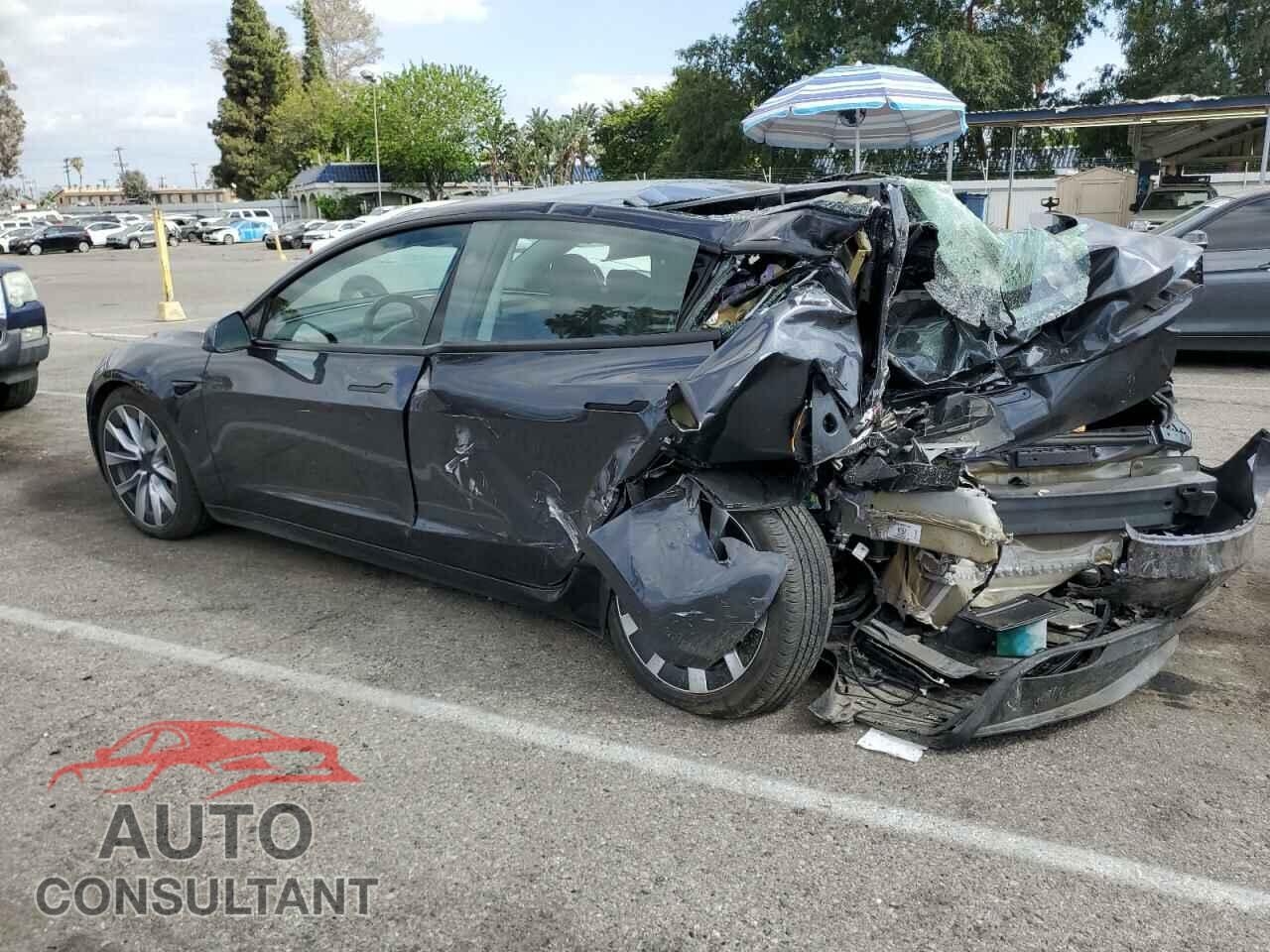 TESLA MODEL 3 2024 - 5YJ3E1EA3RF741263