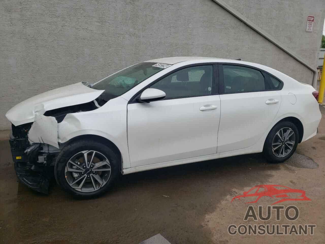 KIA FORTE 2024 - 3KPF24AD1RE745969