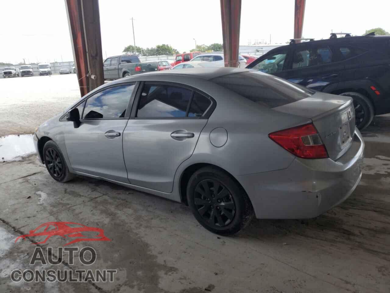 HONDA CIVIC 2012 - 2HGFB2F55CH314134