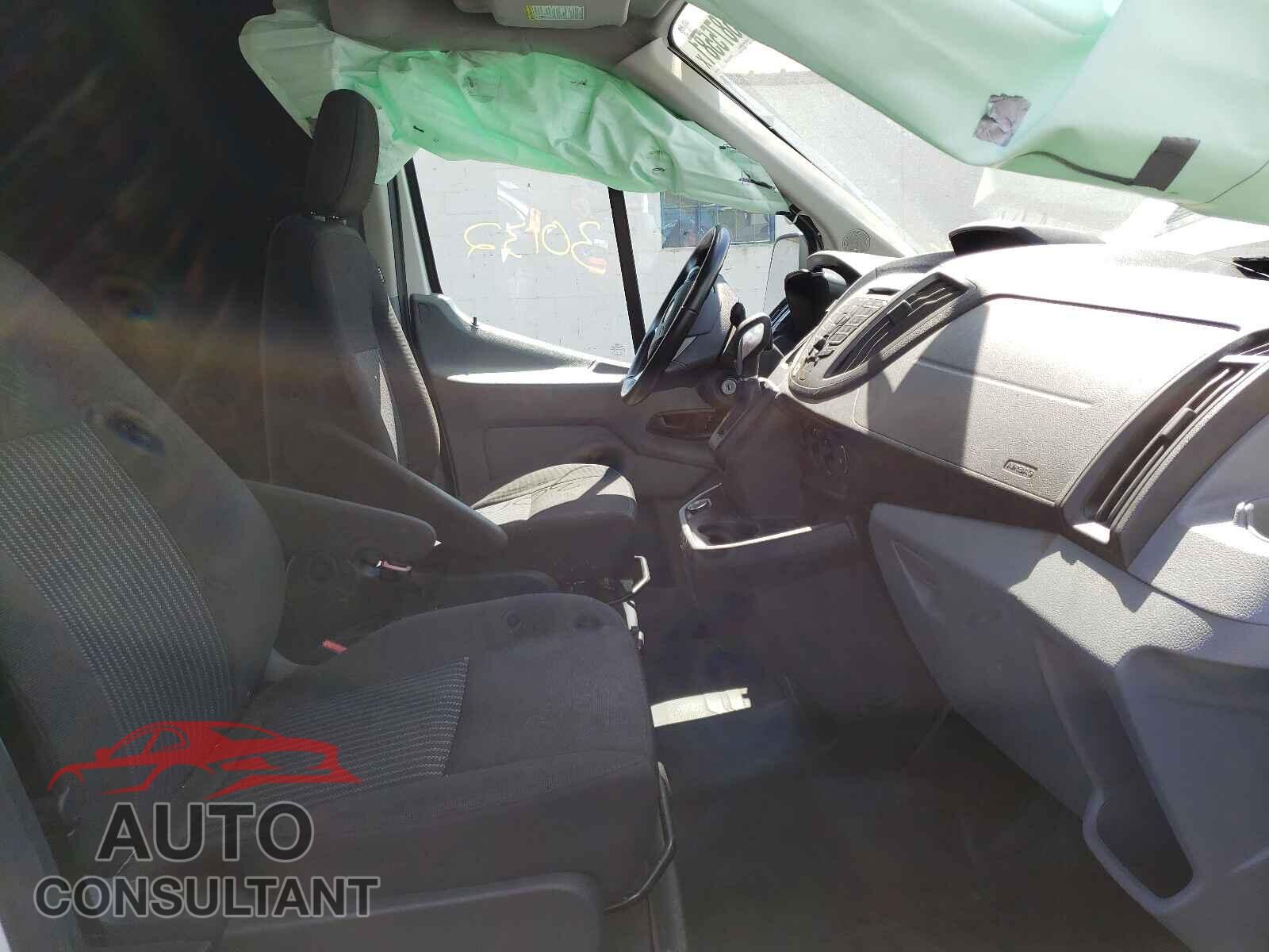 FORD TRANSIT CO 2017 - 1FTYR1CM3HKA44314