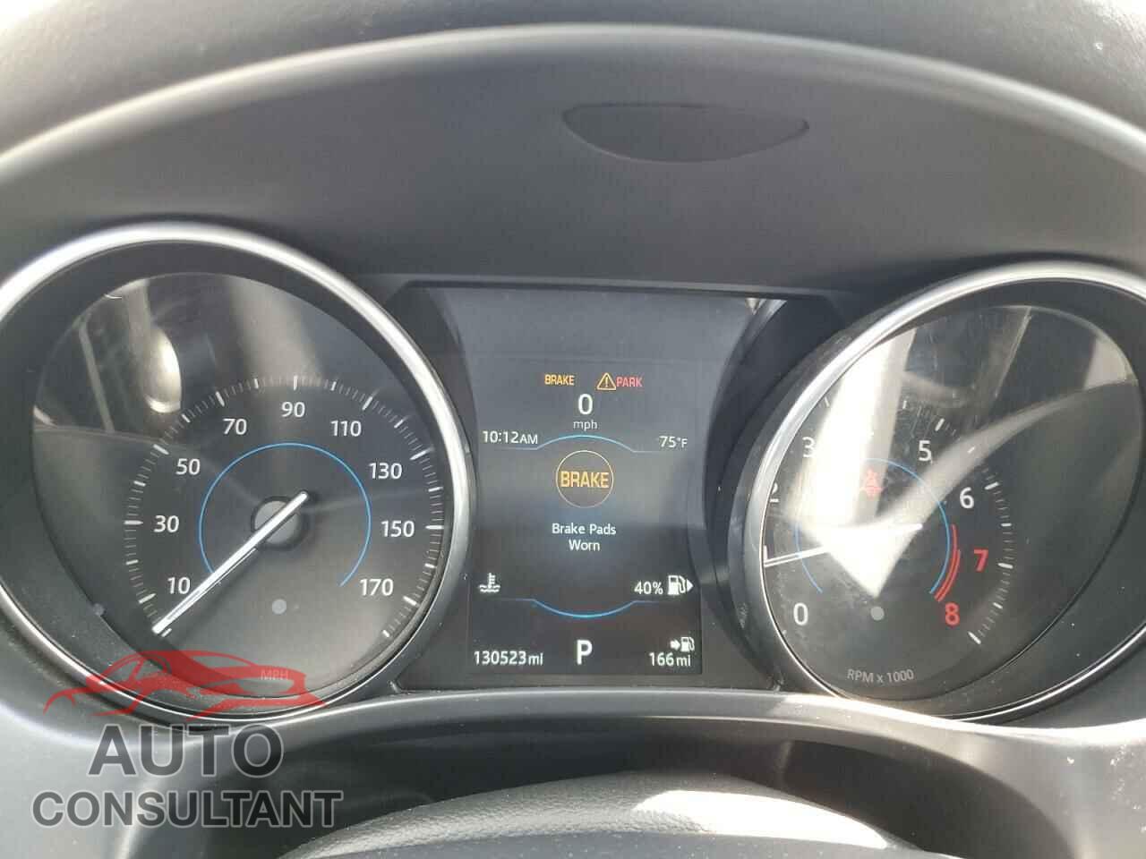 JAGUAR XE 2017 - SAJAR4BG6HA977193