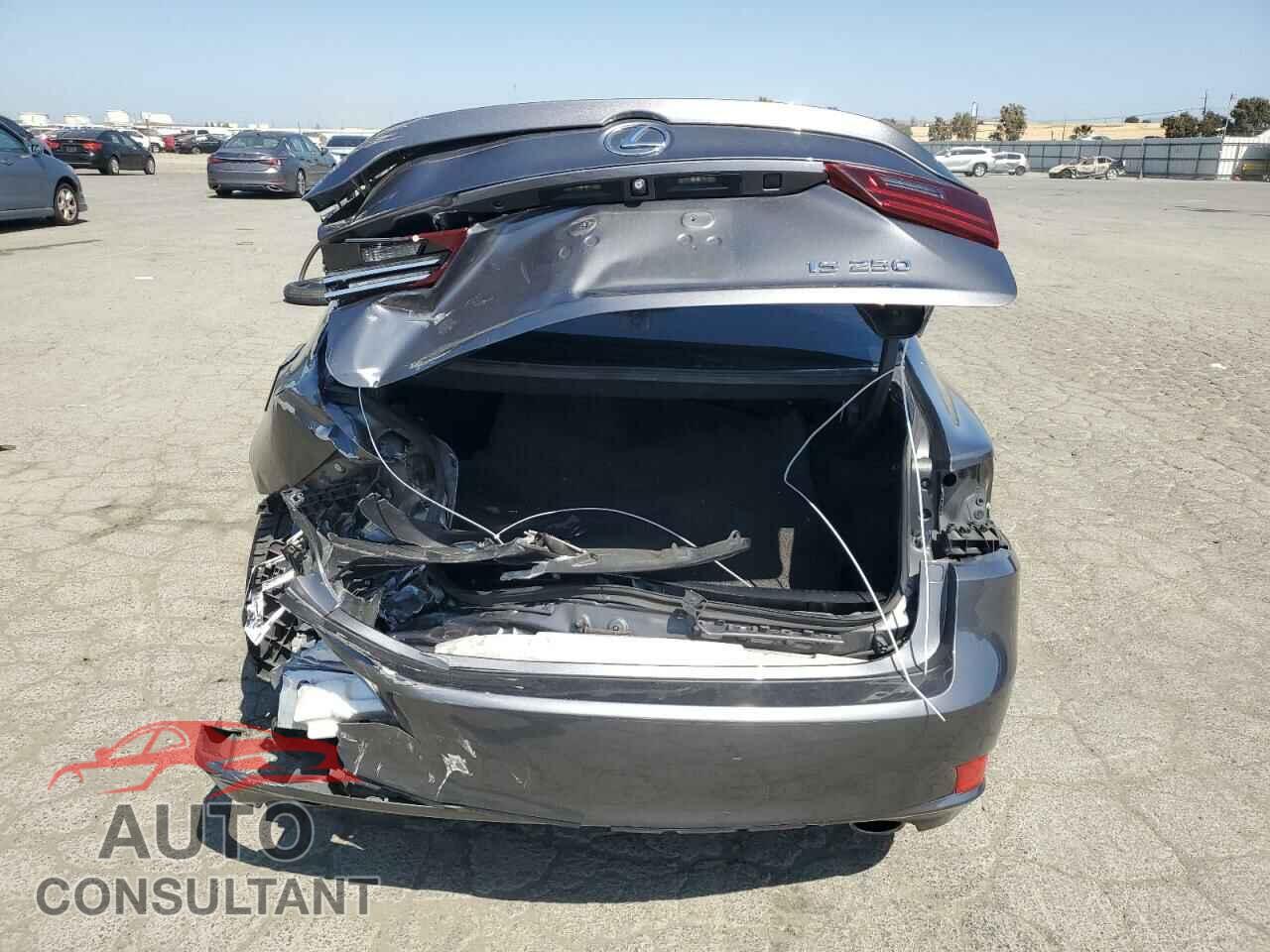LEXUS IS 2015 - JTHBF1D24F5043663
