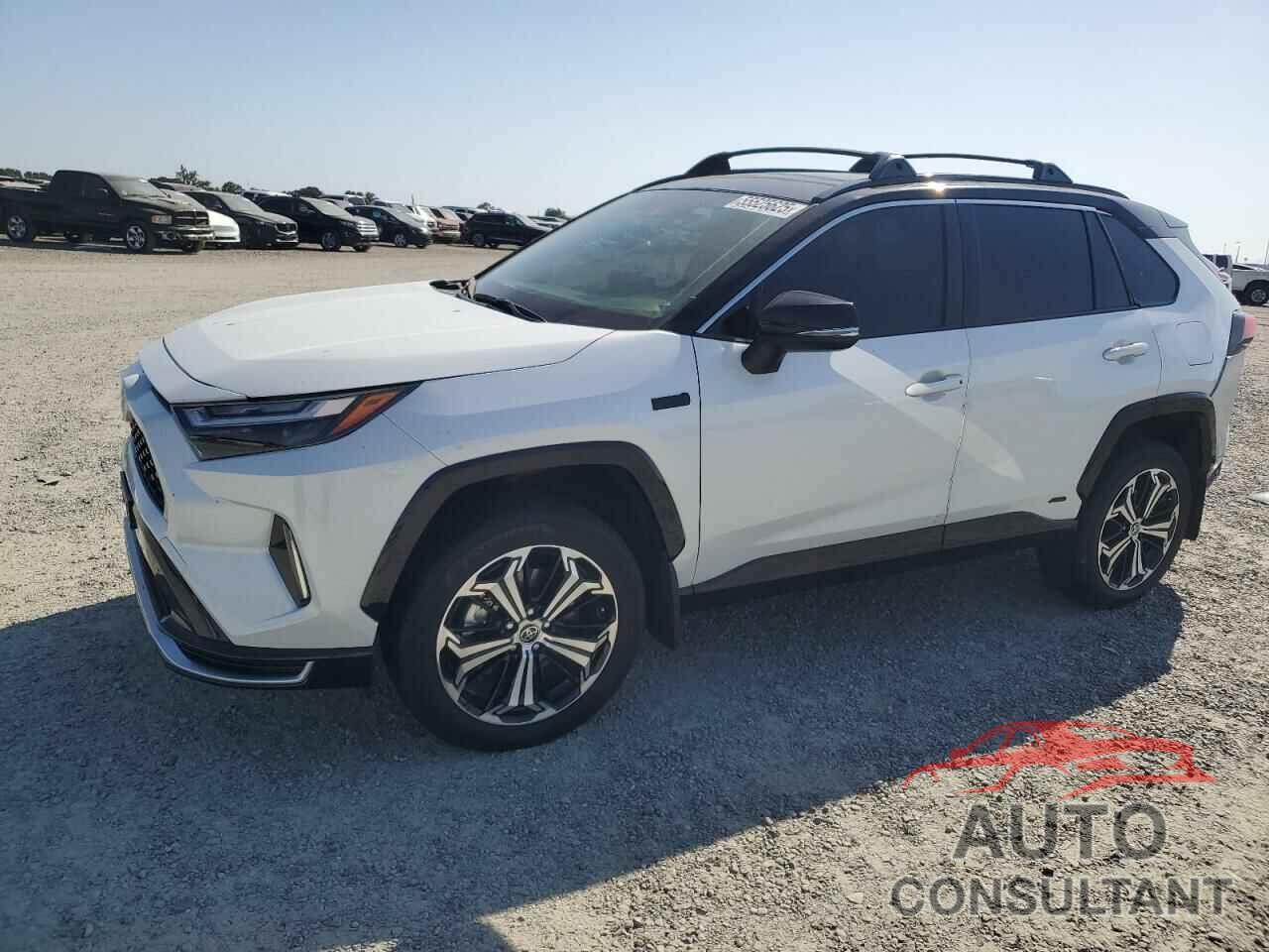 TOYOTA RAV4 2024 - JTMEB3FV9RD214267