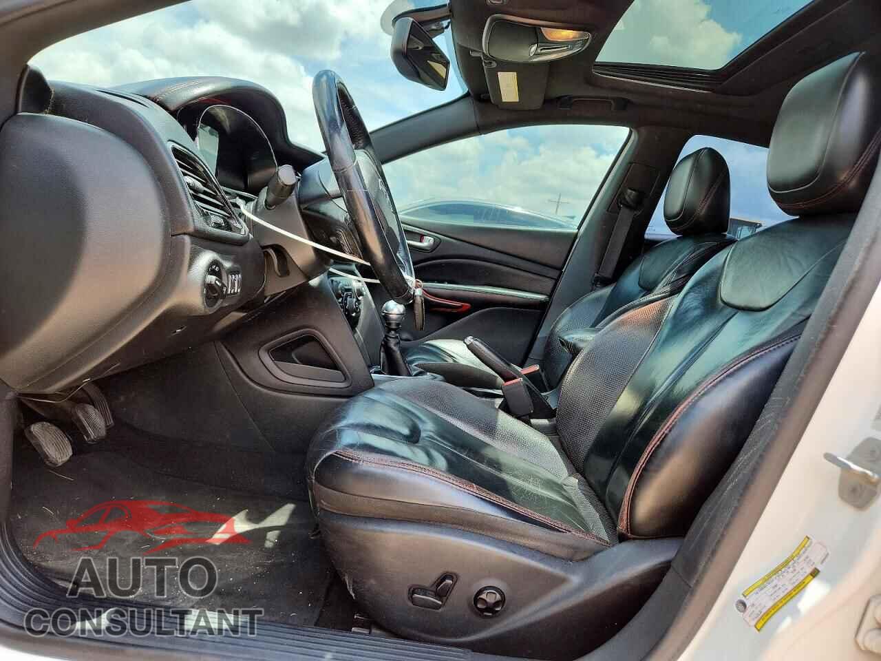 DODGE DART 2016 - 1C3CDFEB2GD584858