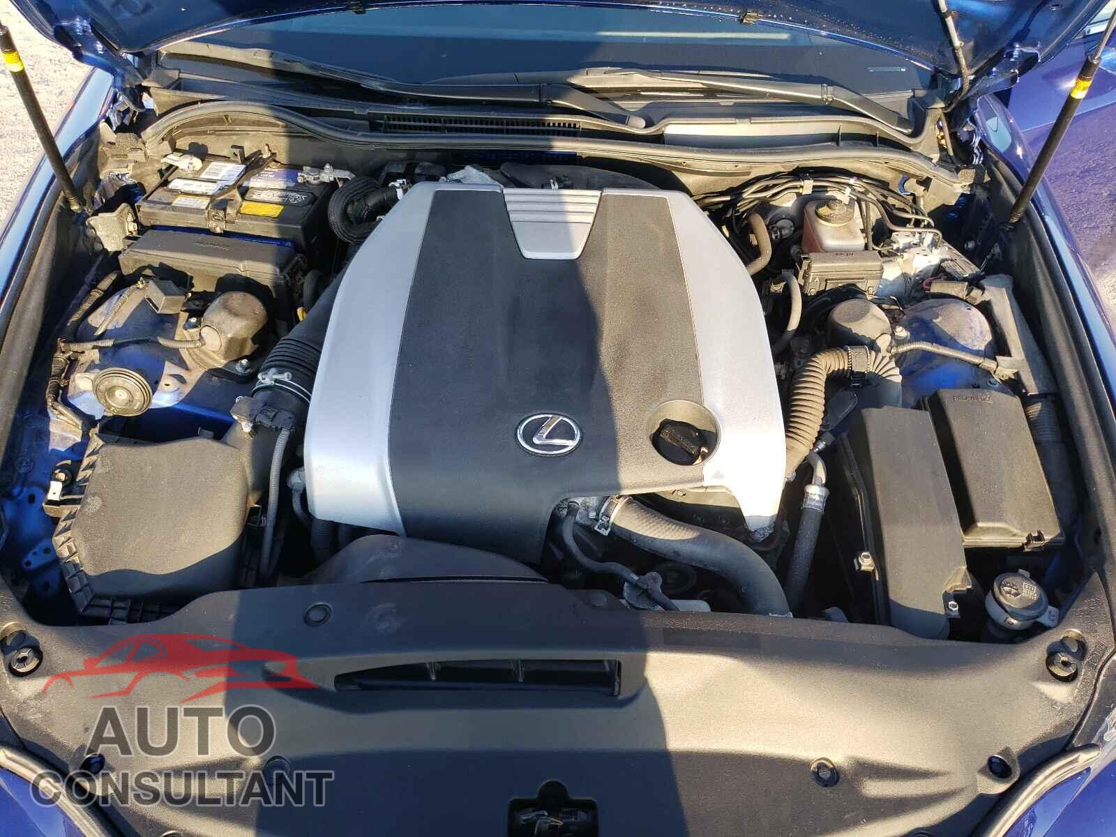 LEXUS IS 2016 - JTHCE1D20G5012273