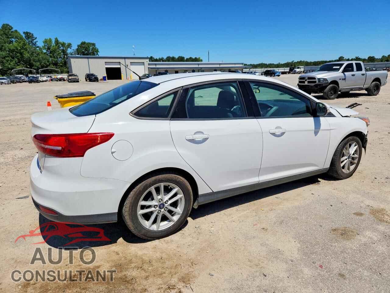 FORD FOCUS 2016 - 1FADP3F24GL270192