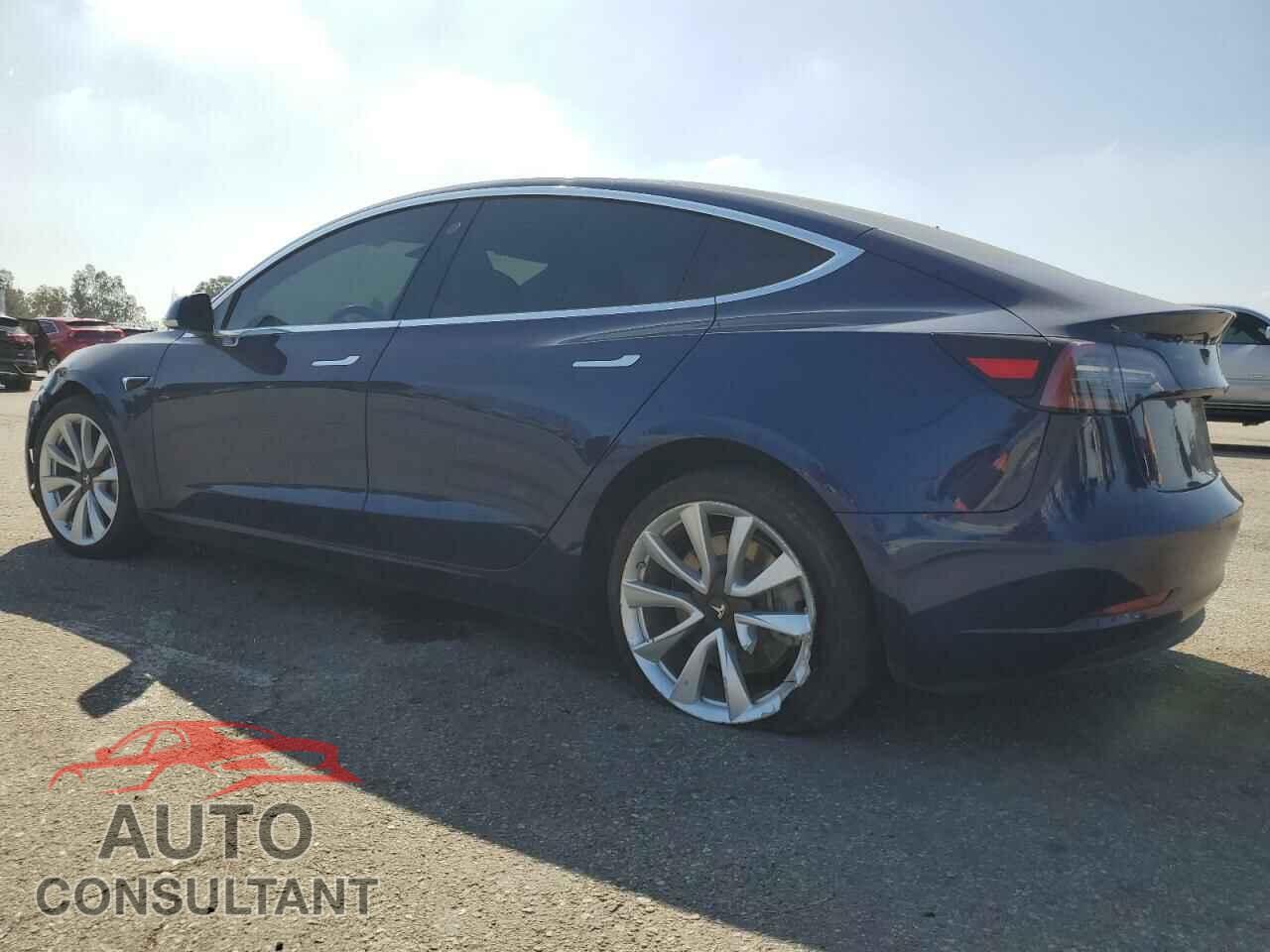 TESLA MODEL 3 2018 - 5YJ3E1EA5JF075964