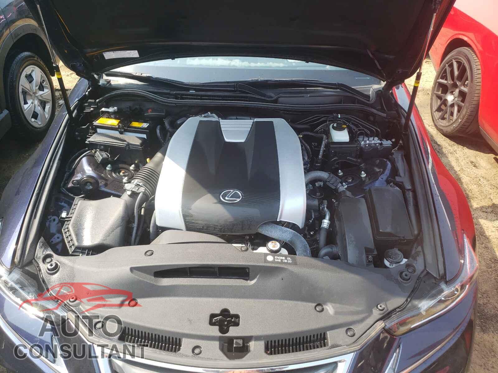 LEXUS IS 2019 - JTHC81D27K5037123