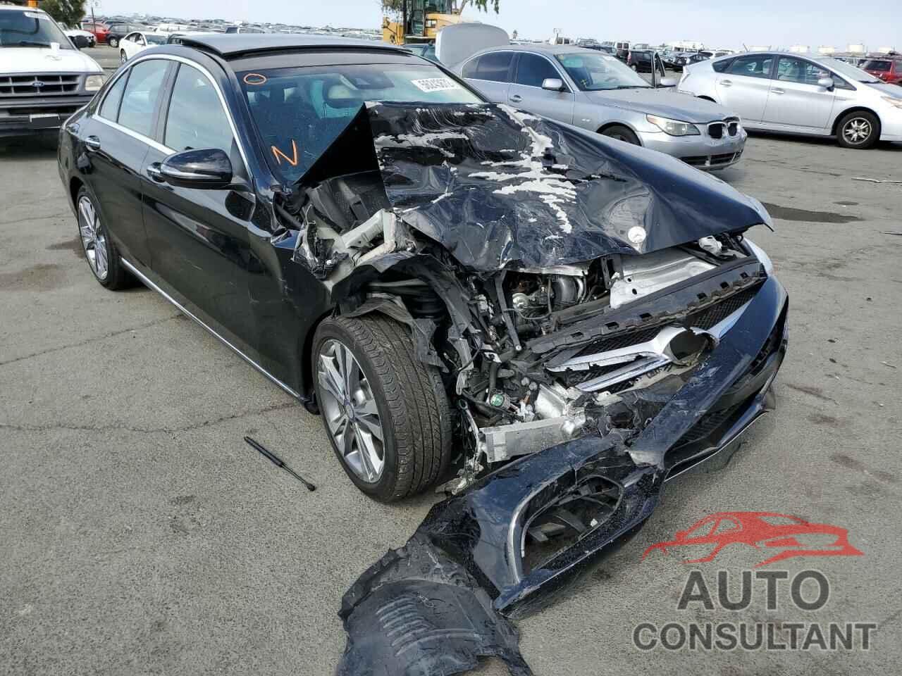 MERCEDES-BENZ C-CLASS 2017 - 55SWF4JB4HU208927