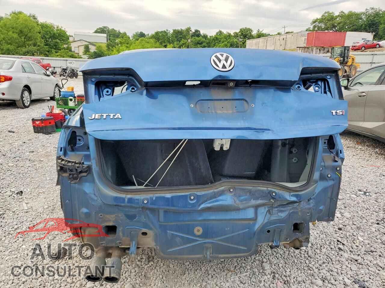 VOLKSWAGEN JETTA 2017 - 3VW2B7AJ9HM404018