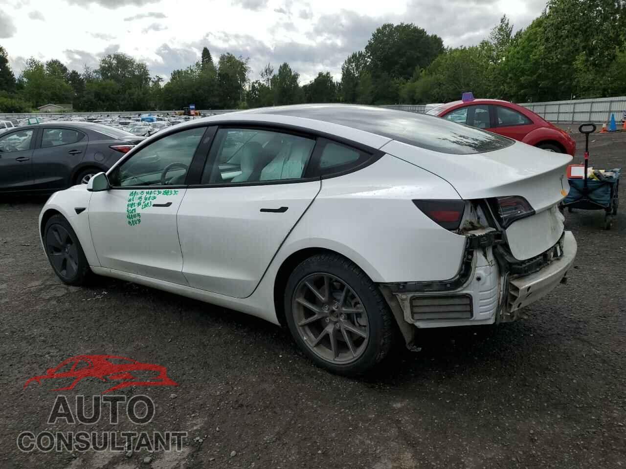 TESLA MODEL 3 2021 - 5YJ3E1EB3MF000547