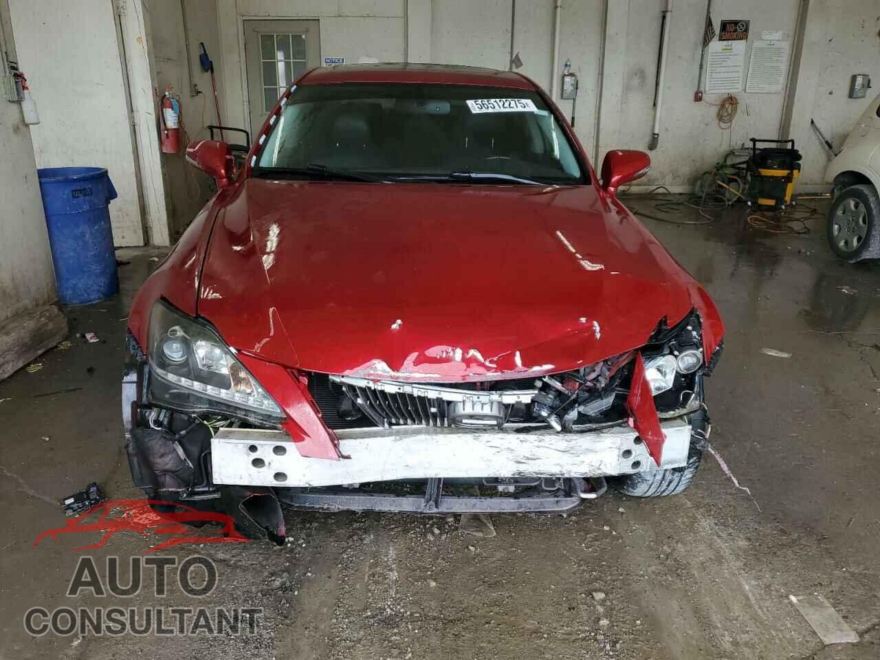 LEXUS IS 2011 - JTHCF5C29B5046176