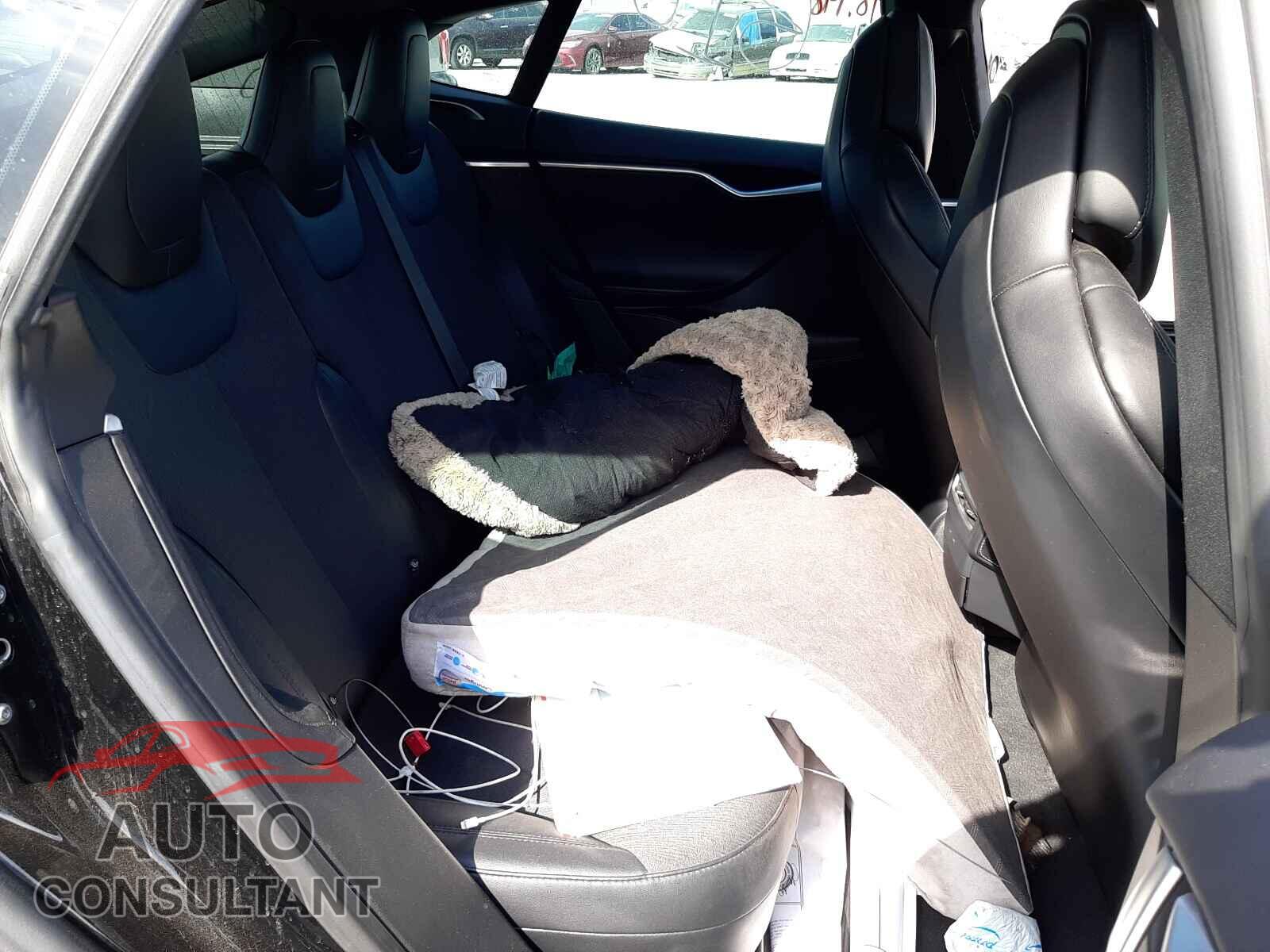TESLA MODEL S 2017 - 5YJSA1E48HF188853