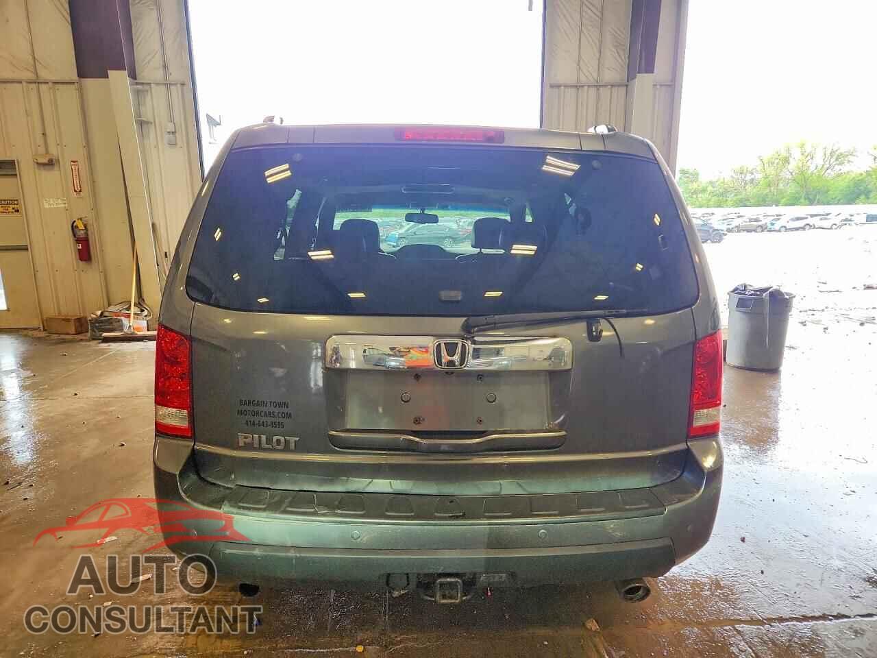 HONDA PILOT 2011 - 5FNYF4H95BB037366