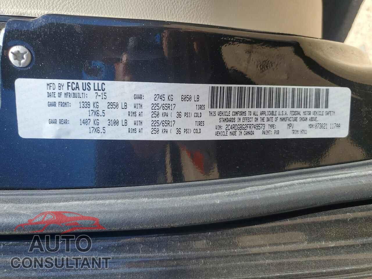 DODGE CARAVAN 2015 - 2C4RDGBG2FR749573