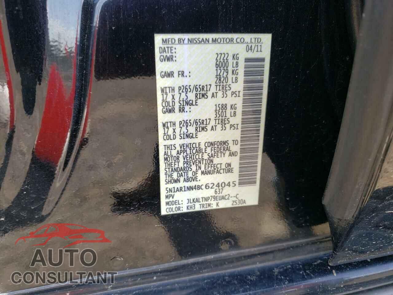 NISSAN PATHFINDER 2011 - 5N1AR1NN4BC624045