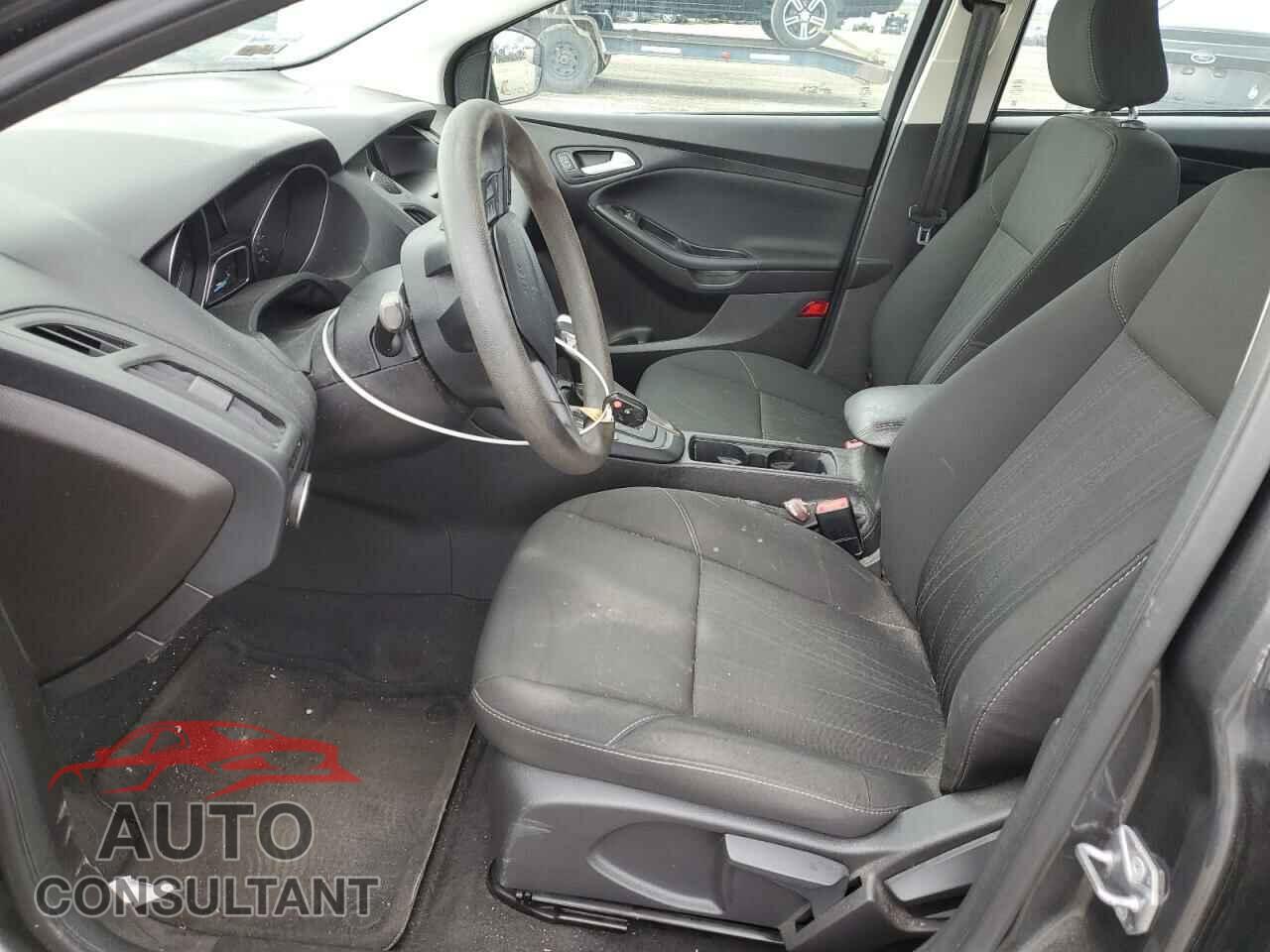 FORD FOCUS 2016 - 1FADP3F26GL406046