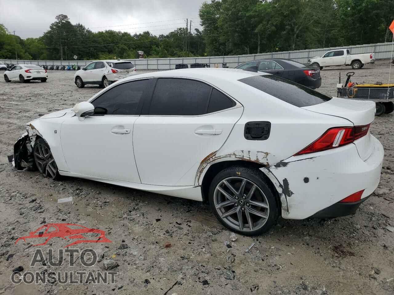 LEXUS IS 2014 - JTHCE1D28E5003009