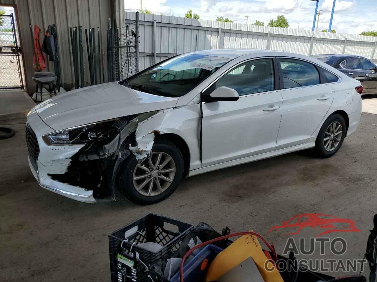 HYUNDAI SONATA 2018 - 5NPE24AF8JH721570