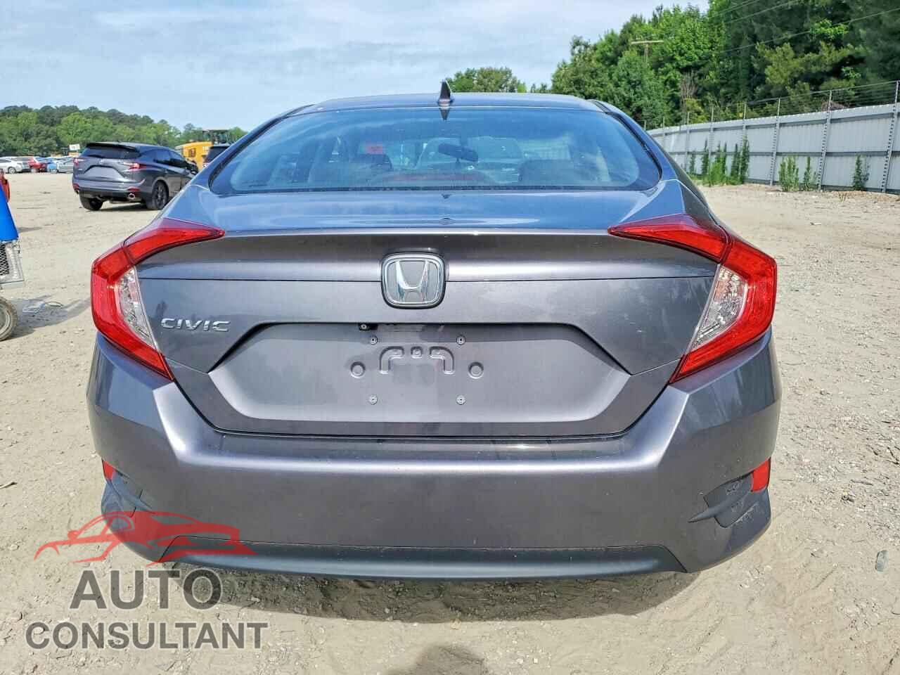 HONDA CIVIC 2017 - 19XFC2F78HE218546