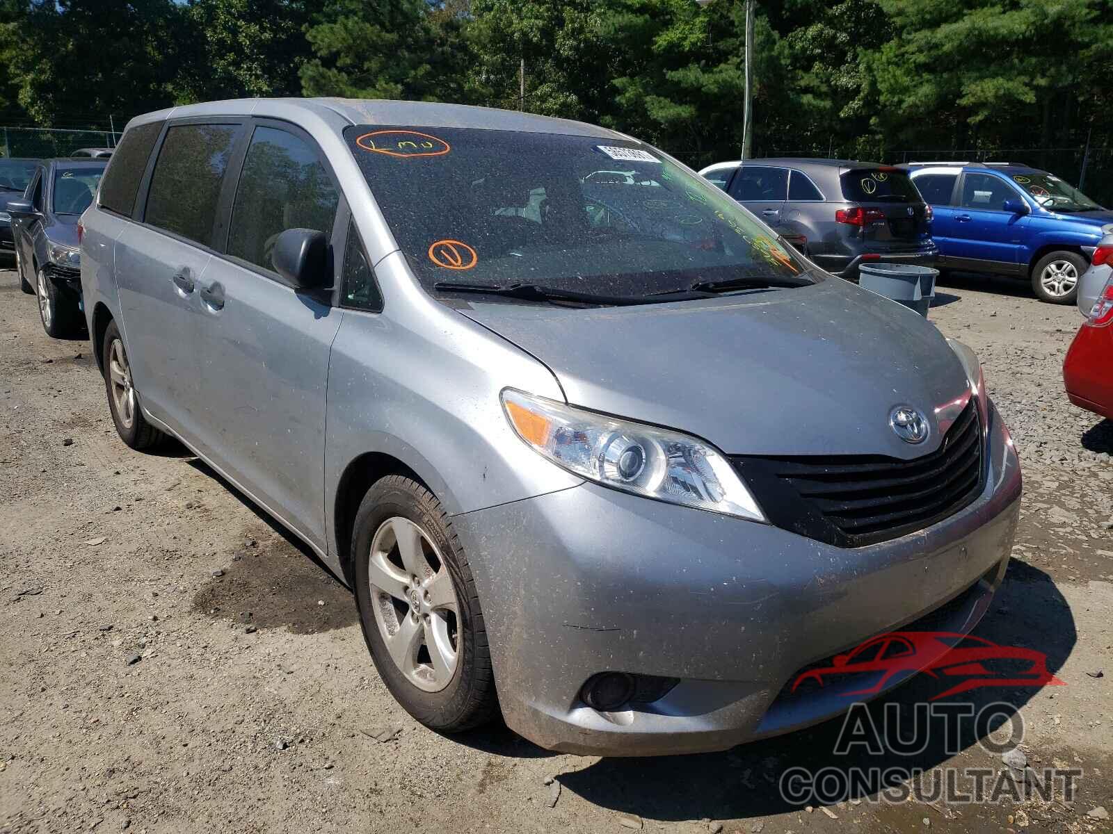 TOYOTA SIENNA 2016 - 5TDZK3DC1GS706473