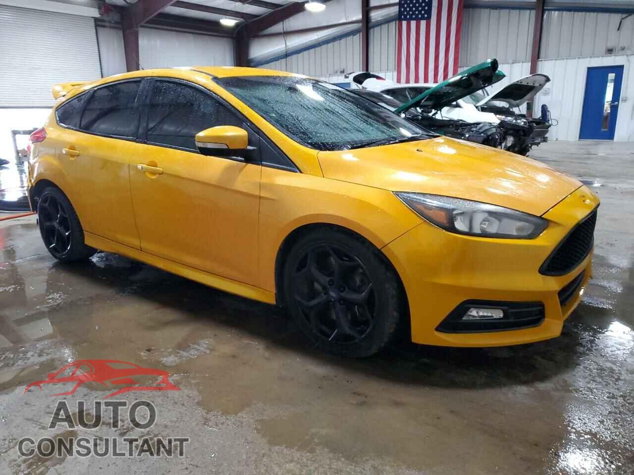 FORD FOCUS 2015 - 1FADP3L99FL333738