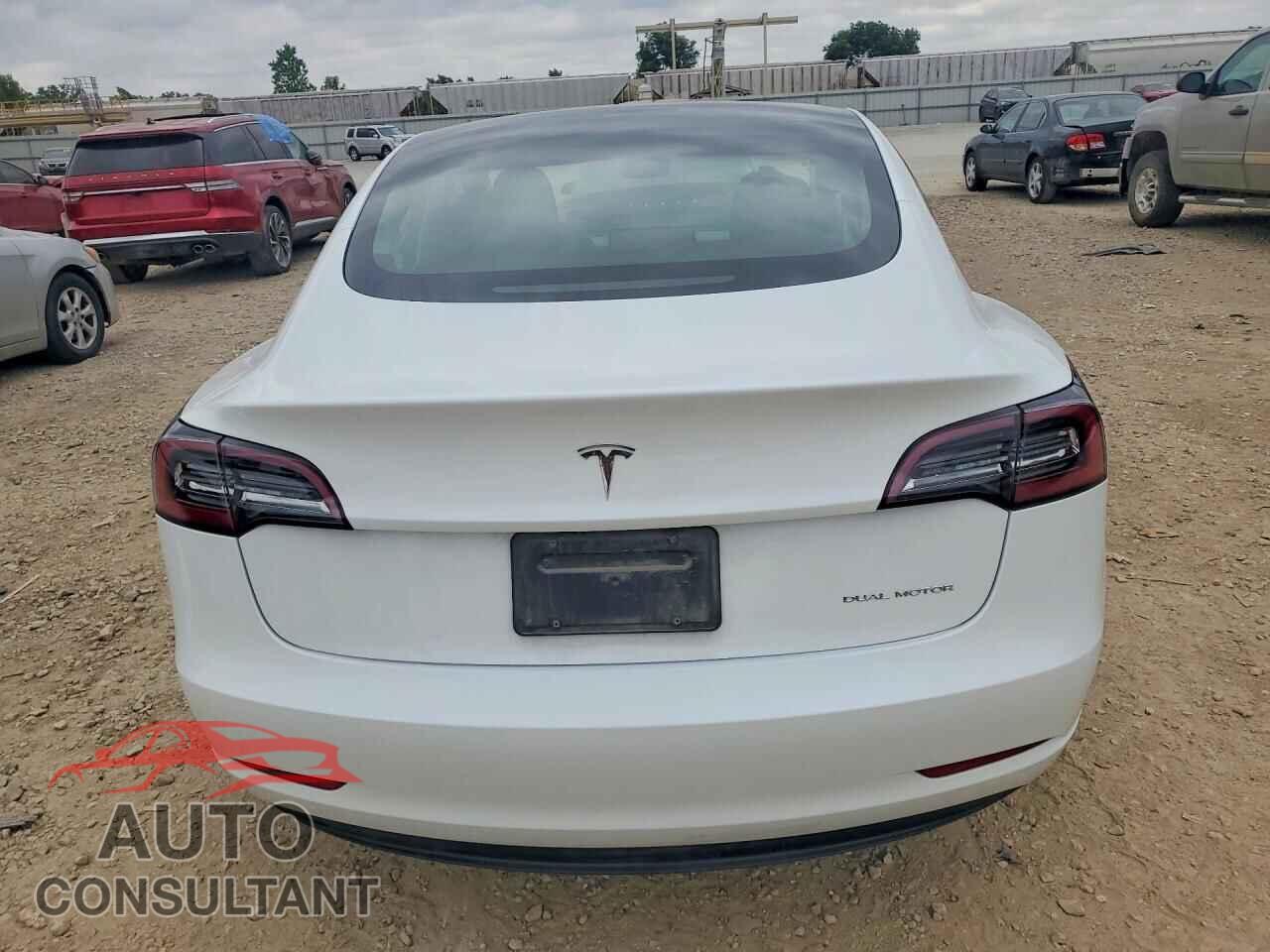TESLA MODEL 3 2023 - 5YJ3E1EB6PF393576