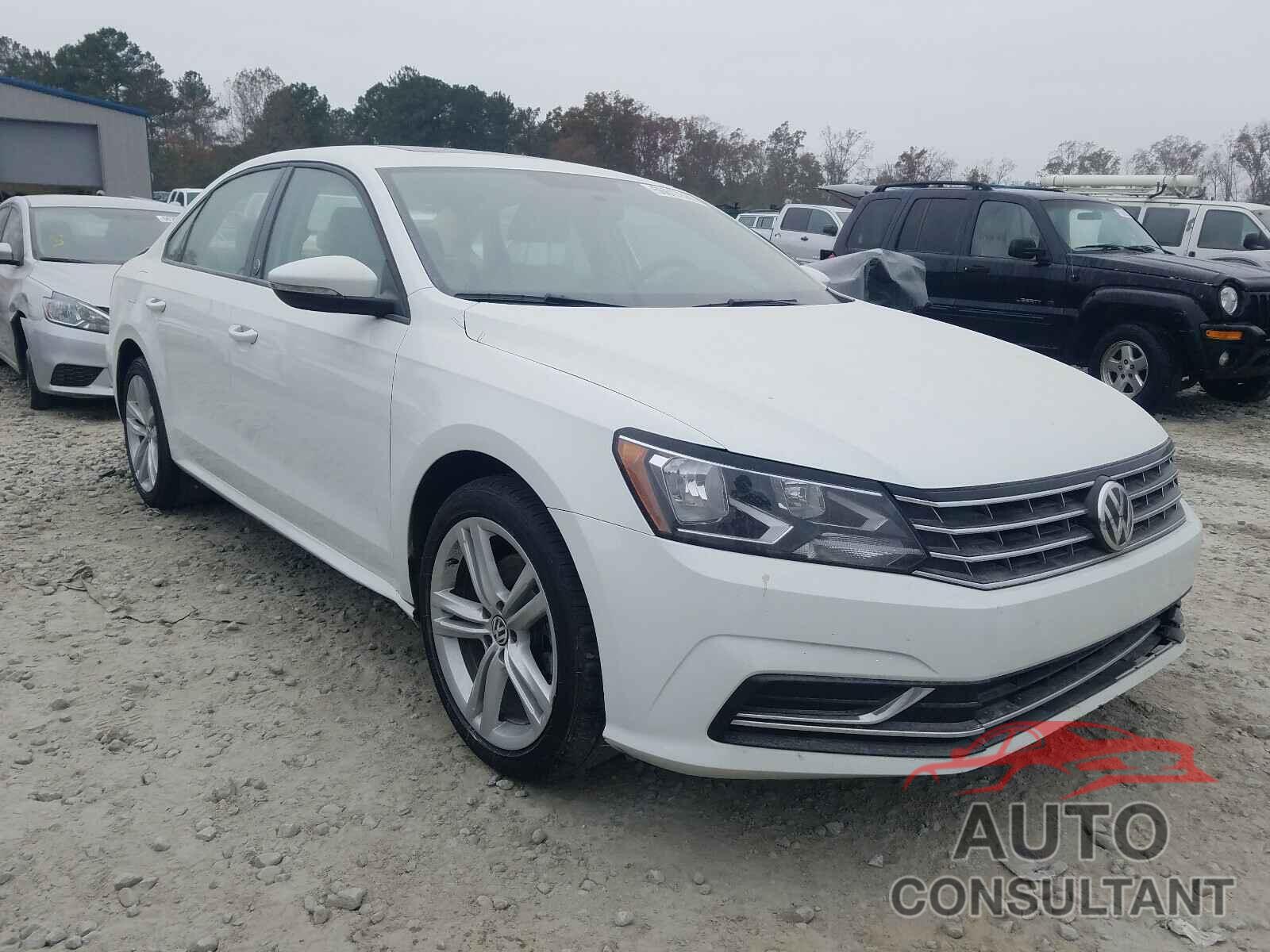 VOLKSWAGEN PASSAT 2019 - 1VWLA7A36KC003995